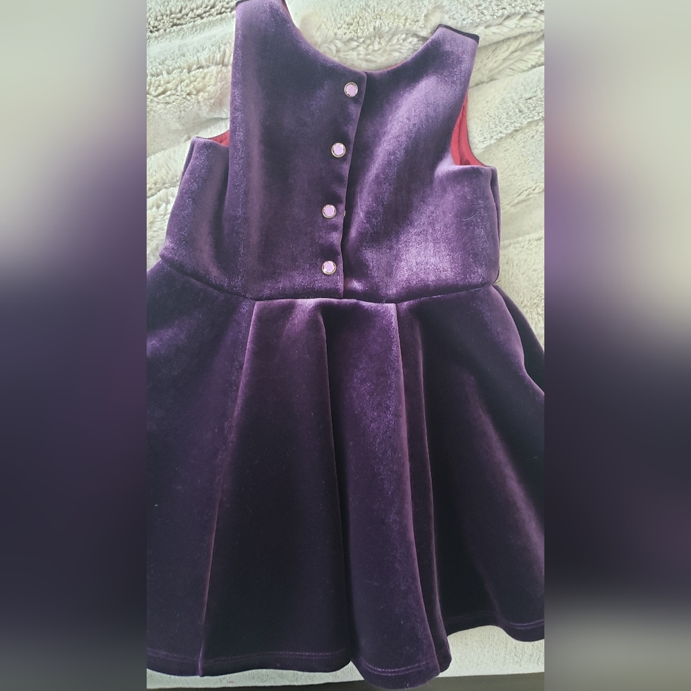 Girls Purple velvet sleeveless dress with rhinestone buttons 3/4T